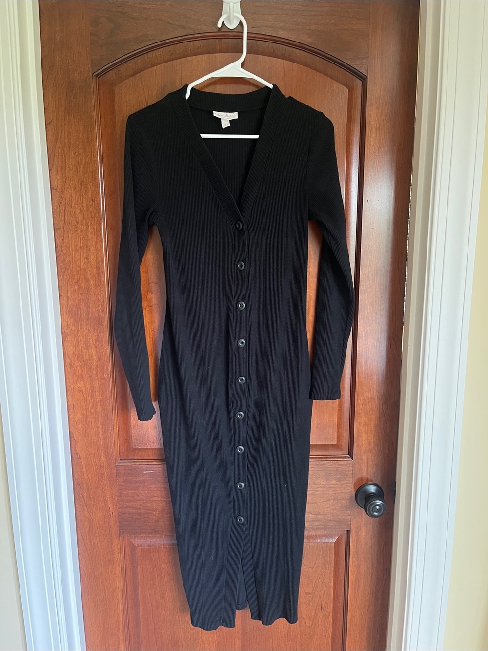 Ingrid and Isabel Women’s Black Button-Front Knit Maternity Dress